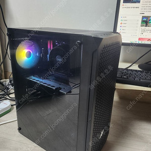 안녕하세요~ 중고 컴퓨터 판매합니다. (25만원) / AMD Ryzen 5 3500X 6-core