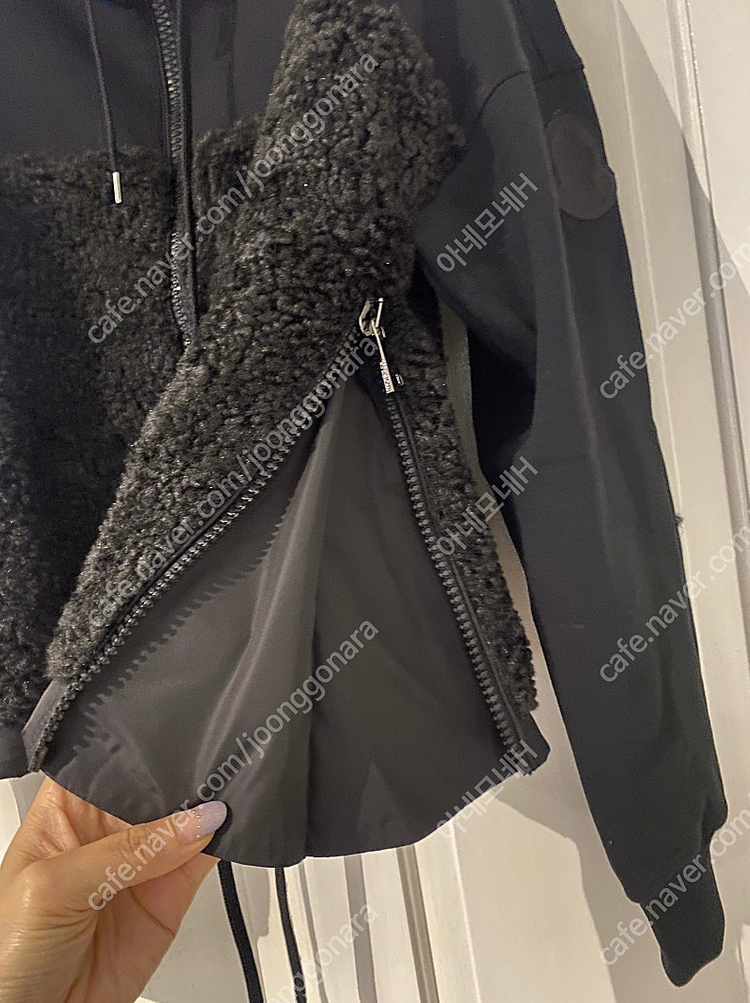 몽클레어 여성 점퍼--3