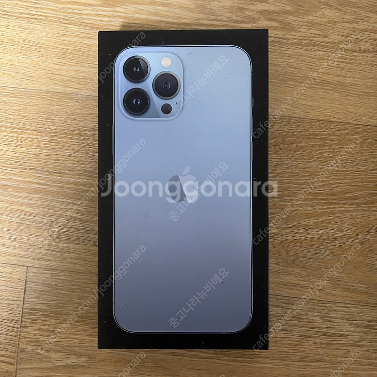 아이폰 13프로맥스 시에라 블루 256gb 판매합니다--3