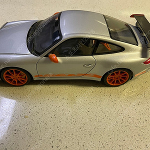 포르쉐 911 GT3 RS ( 997 ) 1:18 다이캐스트 모델팝니다.