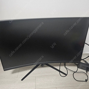 상태좋은 24인치 커브드 한성 모니터 144hz tfg24f14v 팔아요. 7만원