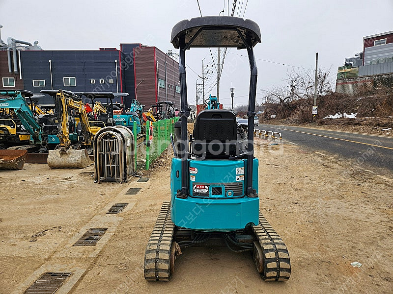 중고미니굴삭기 코벨코 SK17 포크레인 20년식 버켓3...--2