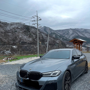 bmw g30 lci용 프론트립 팝니다