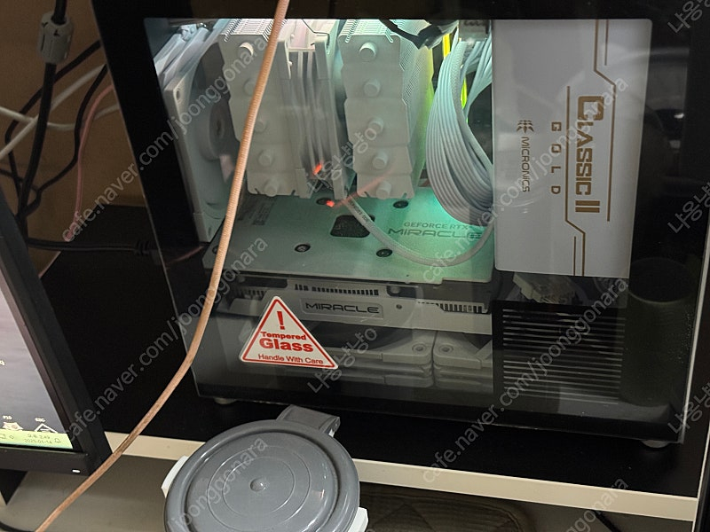 rtx 3050 6gb 무전원 (화이트) 미라클 팝니다--3