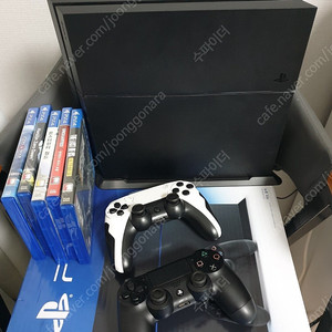 플스4 PS4 1tb (패드2개) (명작게임5종)