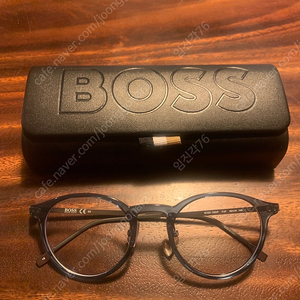 Hugo boss 안경 팝니다