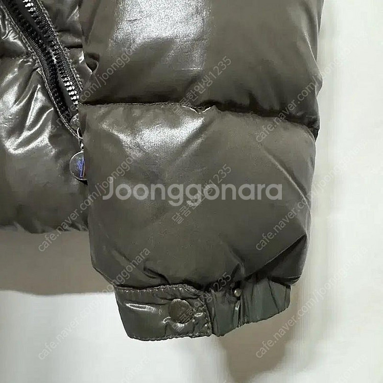 0 몽클레어 빅와펜 여성 패딩 카키--2