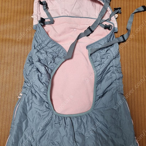 아기띠 워머 여러개있음