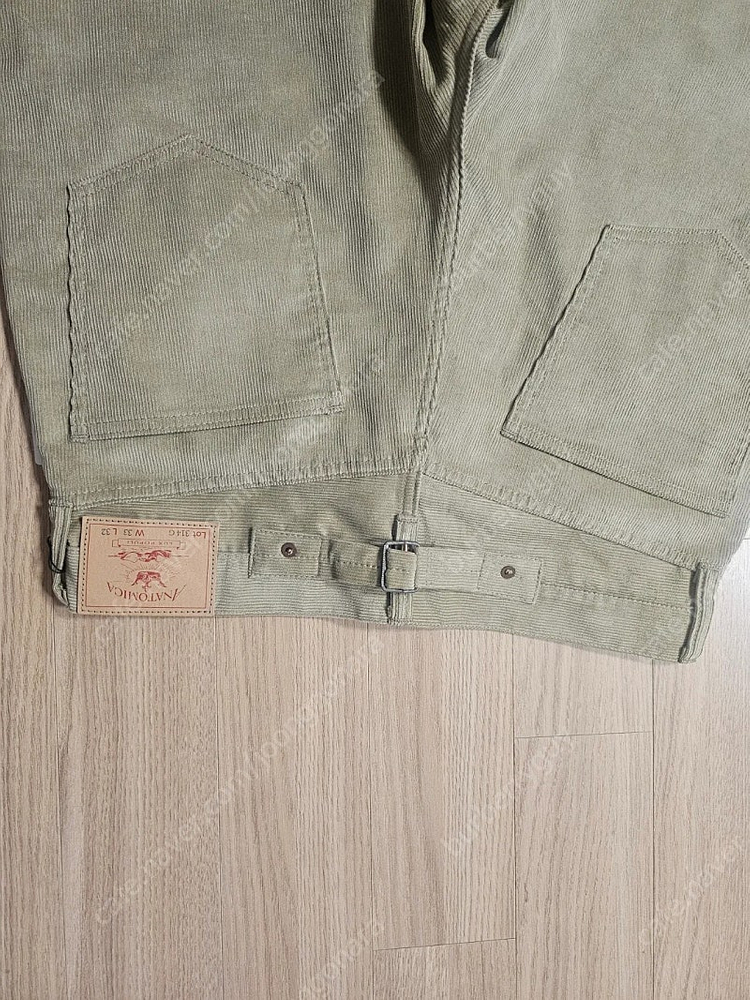 아나토미카 골덴바지 이미지