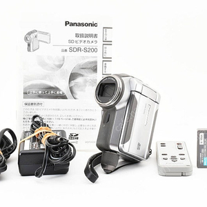 Panasonic SDR-S200