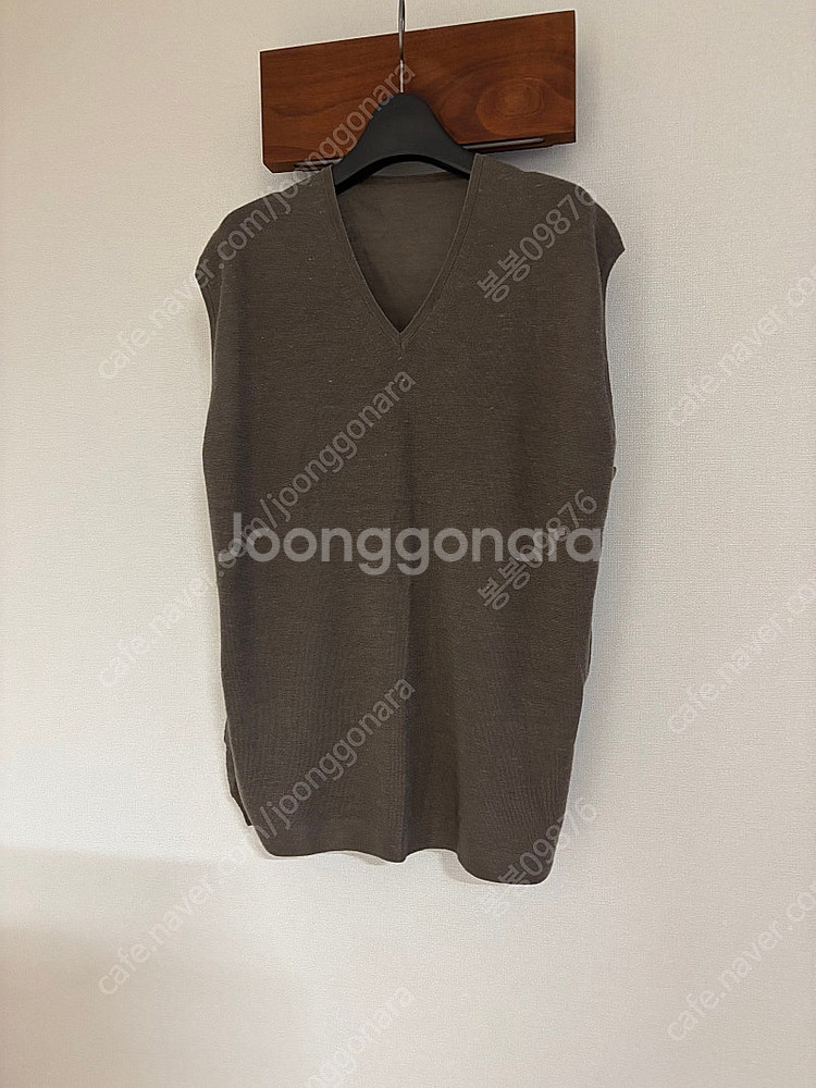 더 캐시미어 니트 조끼--8