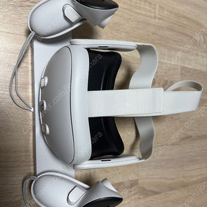 메타퀘스트3(정품 충전독, 케이스 포함)