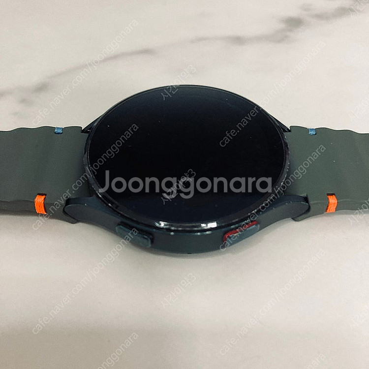 갤럭시 워치4 블랙 44mm 깨끗한기기 케이블포함 7만...--3