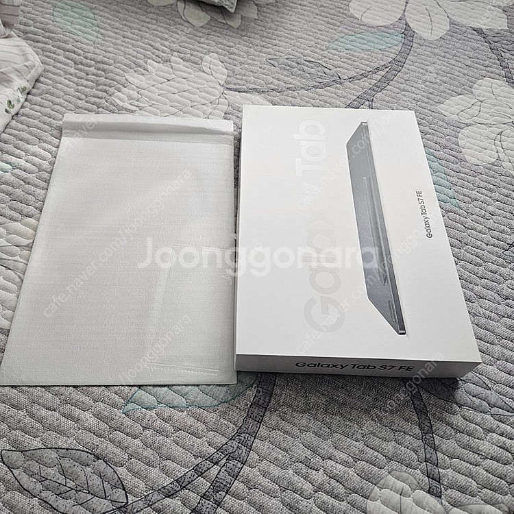 갤럭시탭 s7fe. 128 5g--0