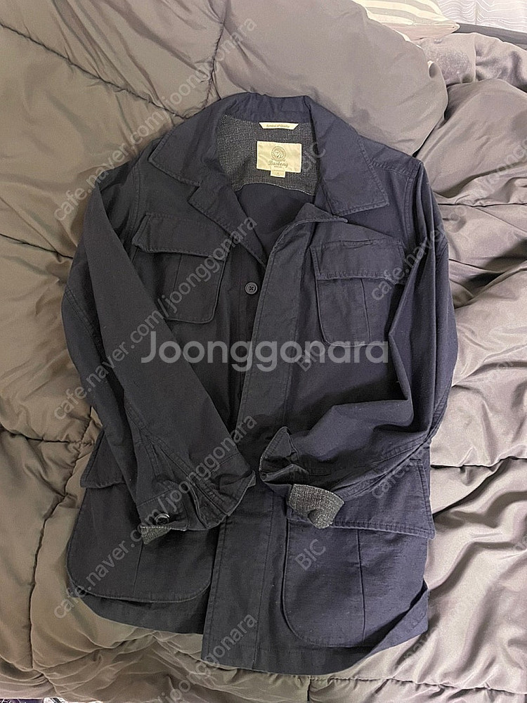 바스통 109 퍼티그 네이비 색상 저렴히 판매합니다.--0