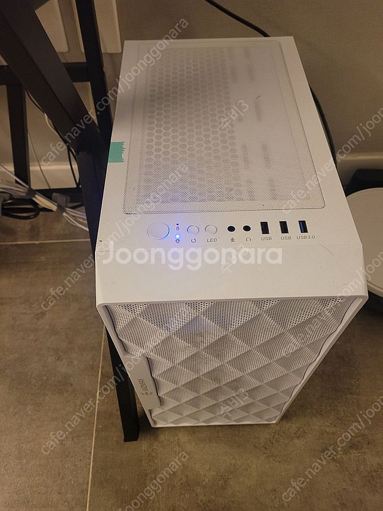 RTX 2060 CPU I7-7700 SSD 256GB...--1