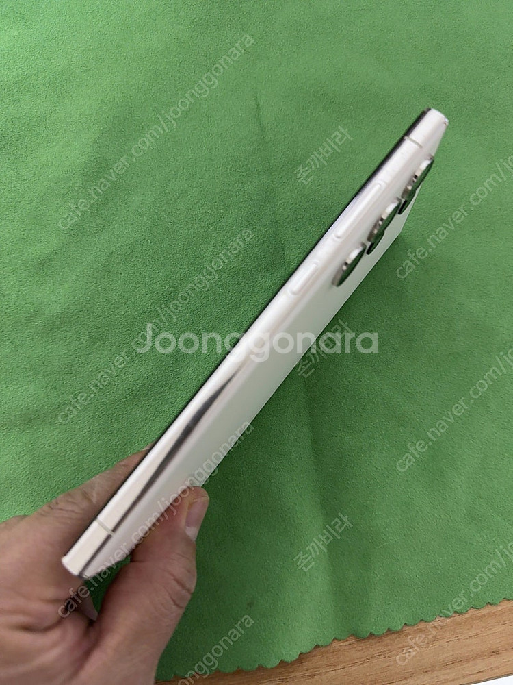 갤럭시 S23울트라 256GB 크림색 팝니다(풀박스)--3