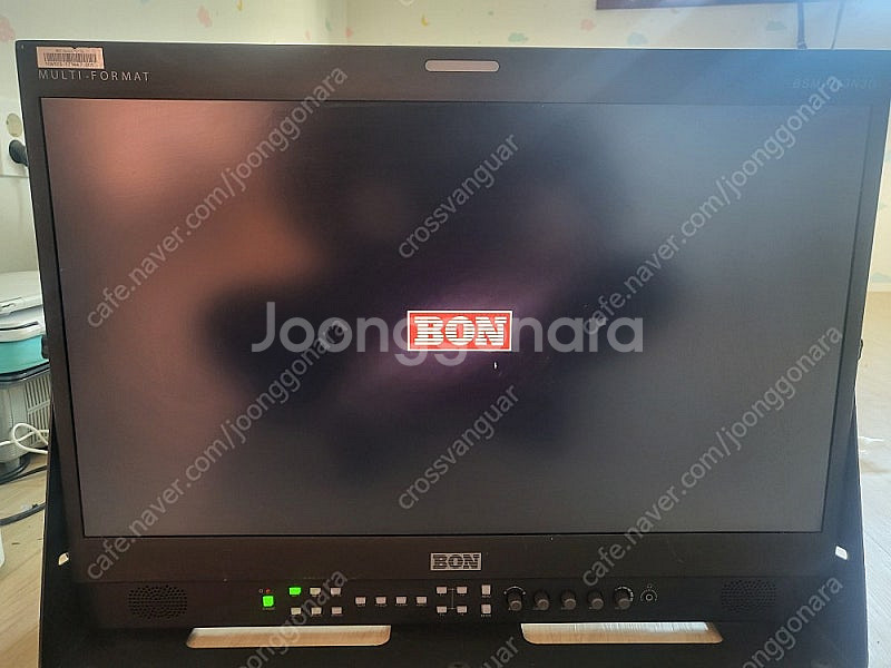 방송용 모니터 멀티포멧 본모니터 bsm-243n3g 2...--2