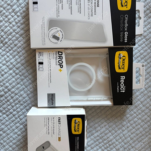 아이폰16플러스 Otterbox 맥세이프 케이스 + 글래스 + 36W 충전기 패키지