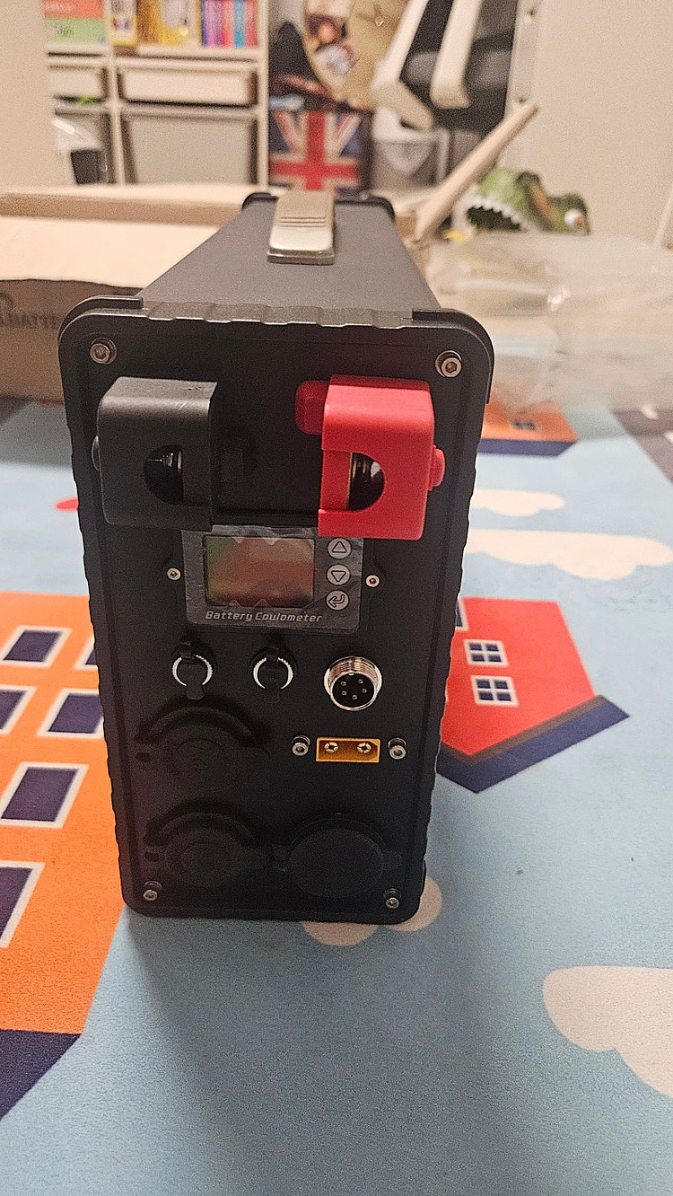 파워뱅크 리튬인산철 CAMPER-D 100A 팝니다. 이미지