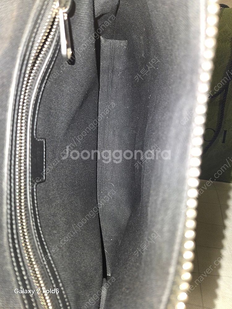 구찌 GG 수프림 웹 포인트 메신저백--8