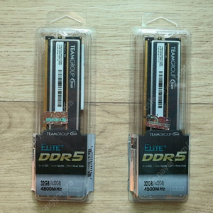 팀그룹 TEAMGROUP DDR5-4800 32GB 2개 판매합니다