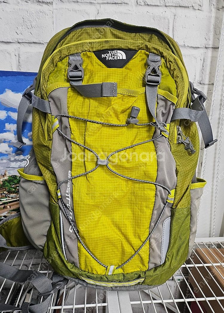 노스페이스 등산배낭 ANGSTROM 30 리터 PA71--0