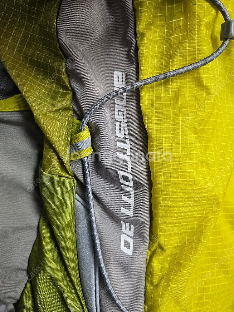 노스페이스 등산배낭 ANGSTROM 30 리터 PA71--1