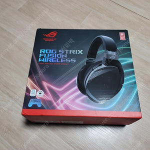 ASUS ROG STRIX FUSION WIRELESS 스트릭스 퓨전 무선 게이밍 헤드셋 팝니다.