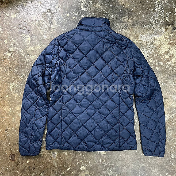 M) 유니클로 퀼팅 울트라라이트다운 경량 패딩 점퍼--2