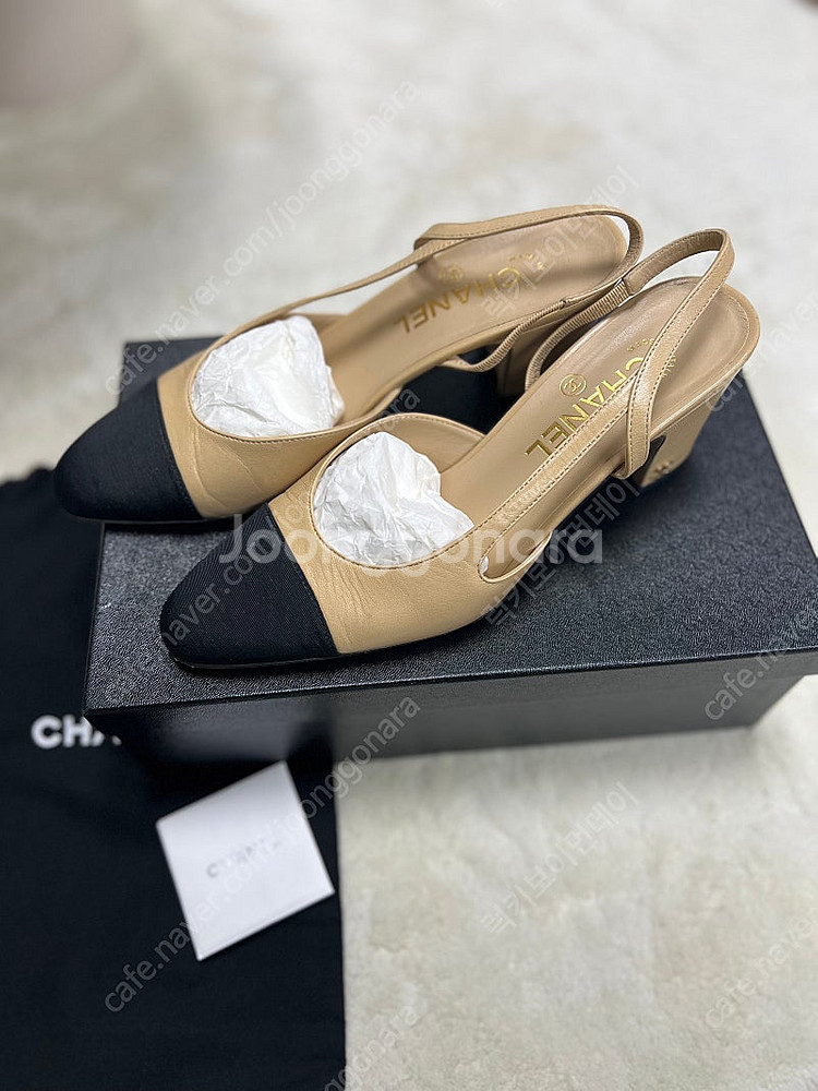 샤넬 슬링백 38사이즈--0