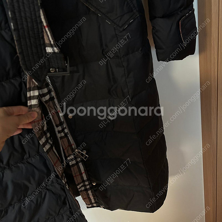 롱 구스다운 벨트 경량 후드 롱패딩 버버리체크 고퀄보세 139000원--4
