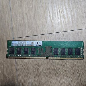 삼성 DDR4 8G 1개