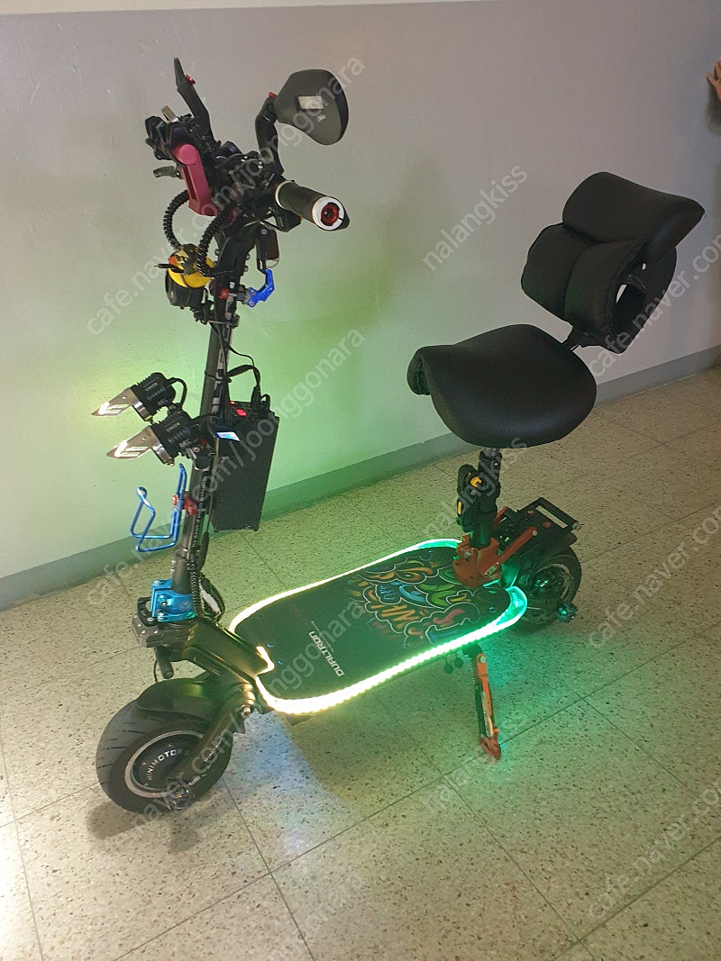 듀얼트론 썬더 전동 킥보드팝니다.