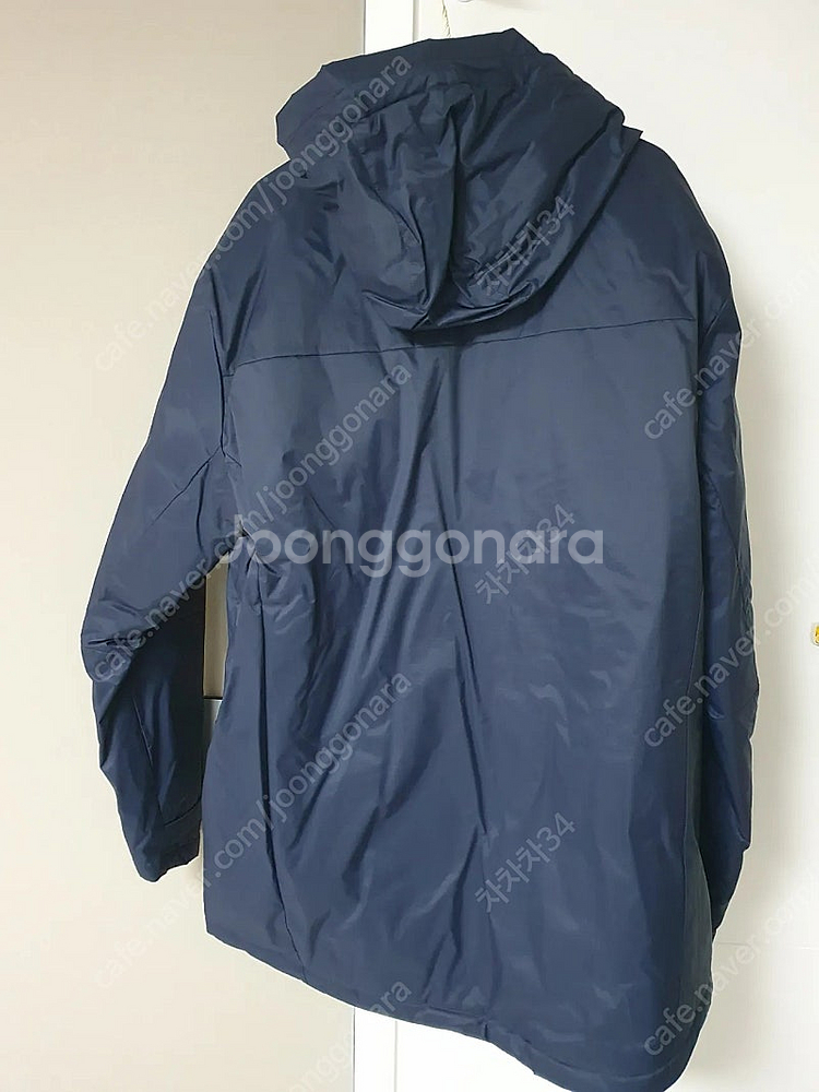 맨시티 레알소시에다드 리즈유나이티드지급용 윈터자켓 팔아요--1