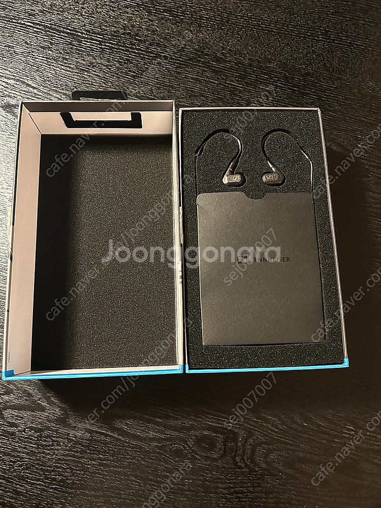 젠하이저 IE300 유선이어폰--1