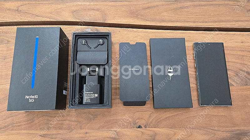 갤럭시 노트10 5G 256기가 팝니다. 개인판매--7