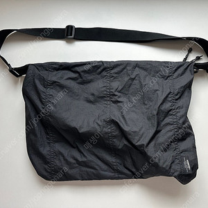 카네이테이 메신저백 LIGHTWEIGHT MESSENGER BAG (BLACK)