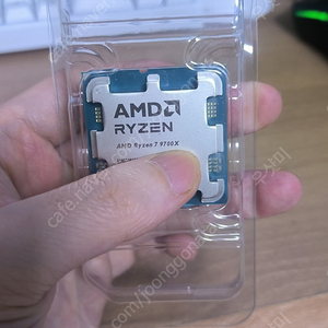 amd 라이젠 9700x 팝니다.