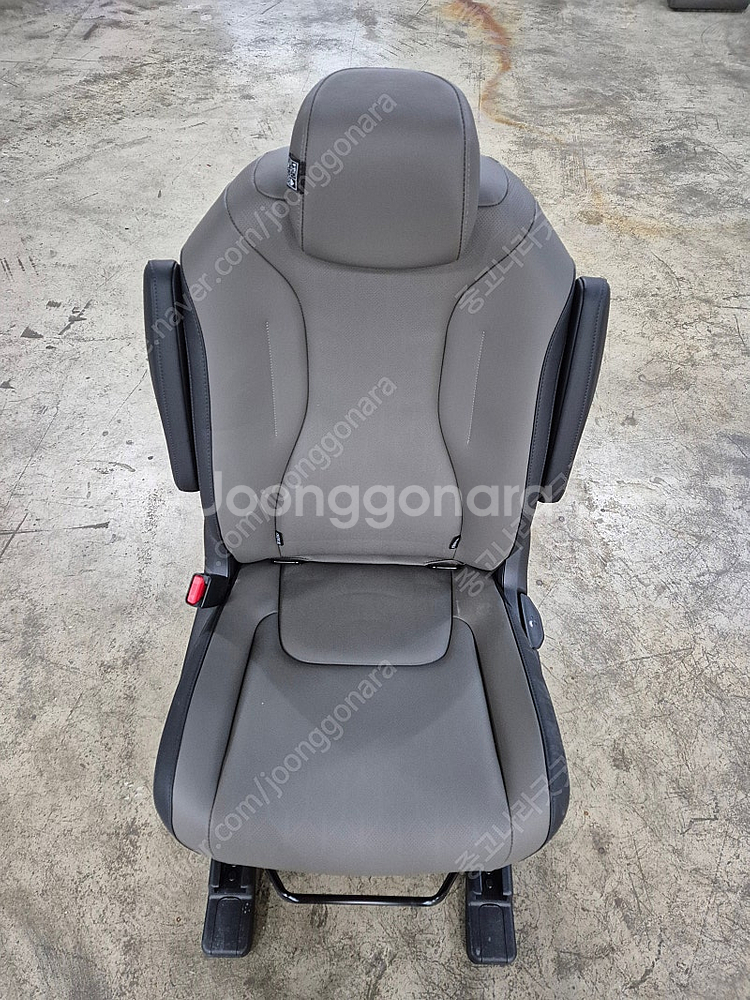 4세대카니발 9인승 2열시트(LH) 팝니다--0