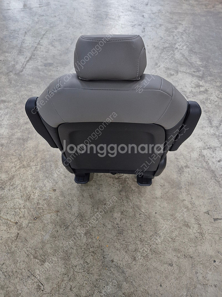 4세대카니발 9인승 2열시트(LH) 팝니다--1