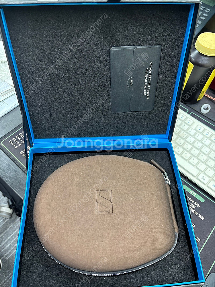 모멘텀 헤드폰 1세대--1