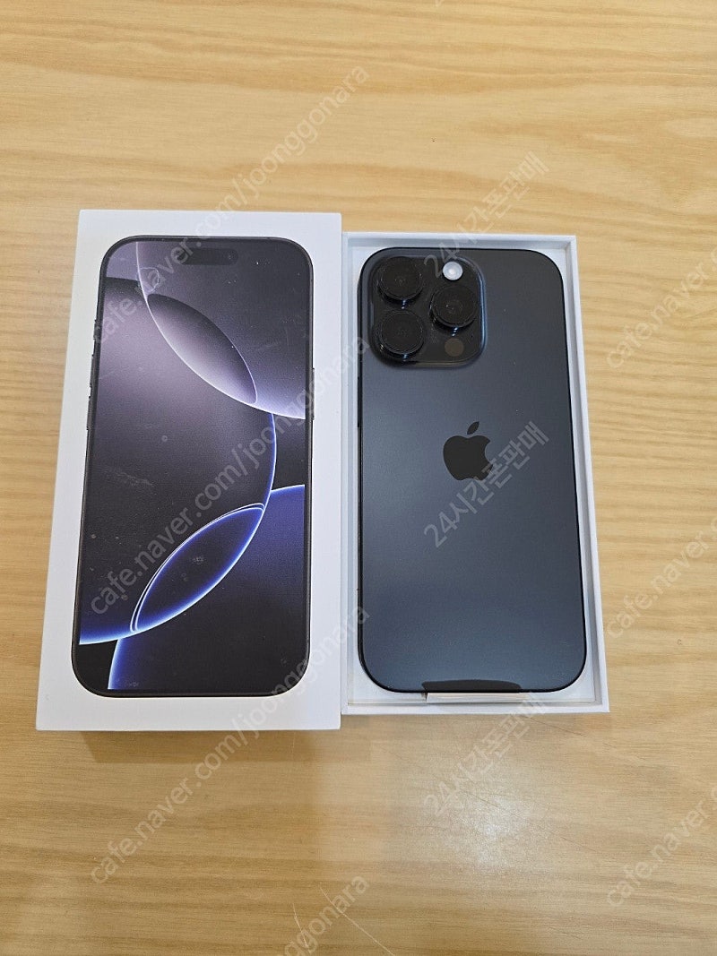 아이폰16프로블랙티타늄256gb 자급제중고폰판매합니다--0