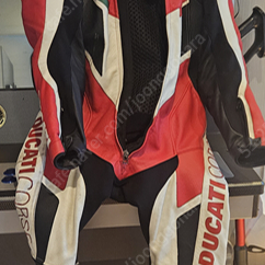 두카티 다이네즈 슈트 48 DUCATI DAINESE Suit