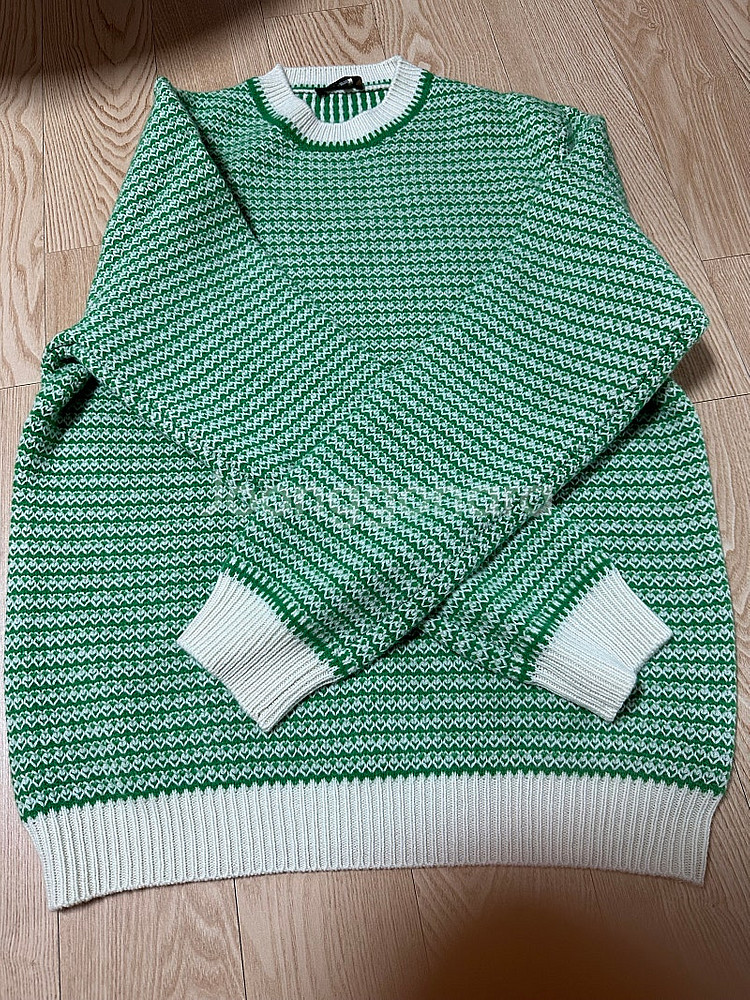 더 캐시미어 니트 L사이즈--1