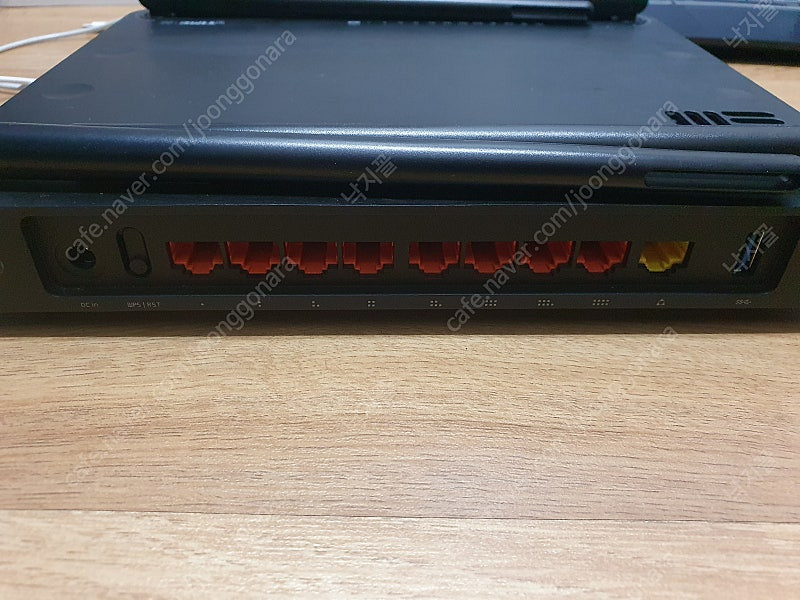 아이피타임 랜 8포트 공유기 iptime ax8008m 이미지