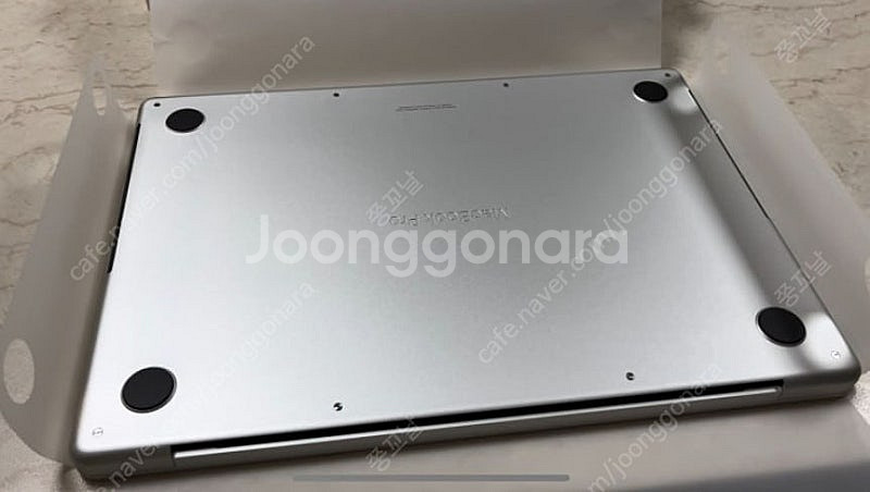 맥북프로M4칩 14인치 16GB 512GB 실버 새상품...--1