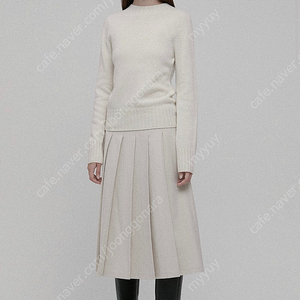 르에떼 스커트 Pleated Skirt in Cream / 낫띵리튼 얼바닉30 더바넷 lfm 모노하