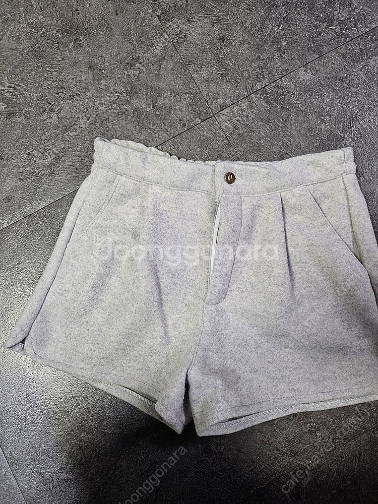 에이블리 겨울반바지--2