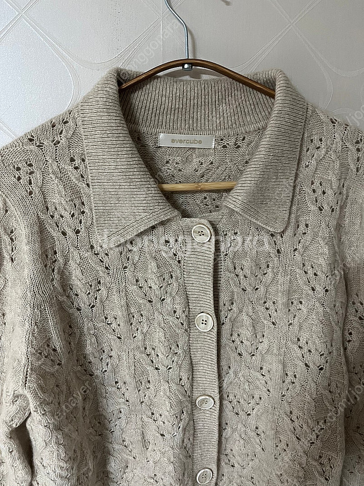 에버큐브 캐시미어 가디건&니트--1